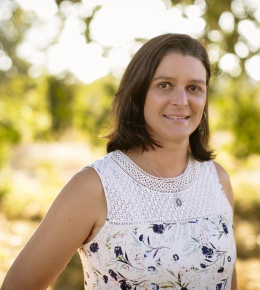 Tessa Hill headshot